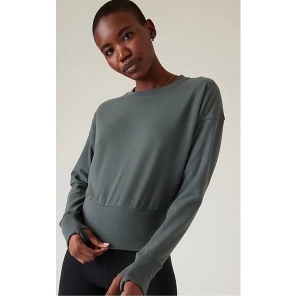 ATHLETA Retroterry cropped Crewneck Sweatshirt top Bali green Women Medium
